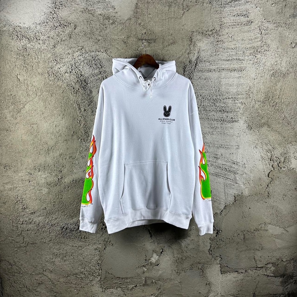 All stars club white hooded sweatshirt🐰